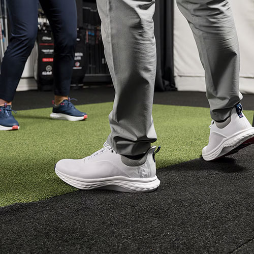 Spikeless Golf Shoes Blog Image 1