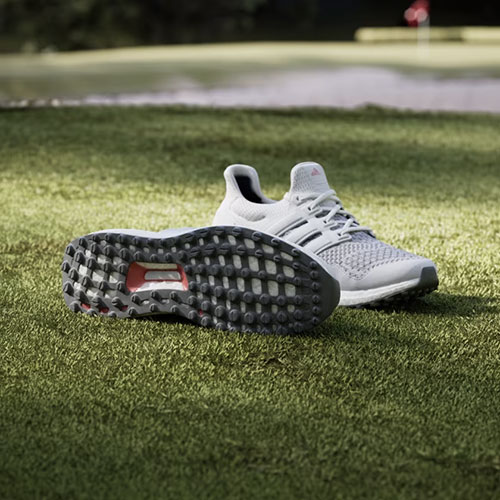 Spikeless Golf Shoes Blog Image 1